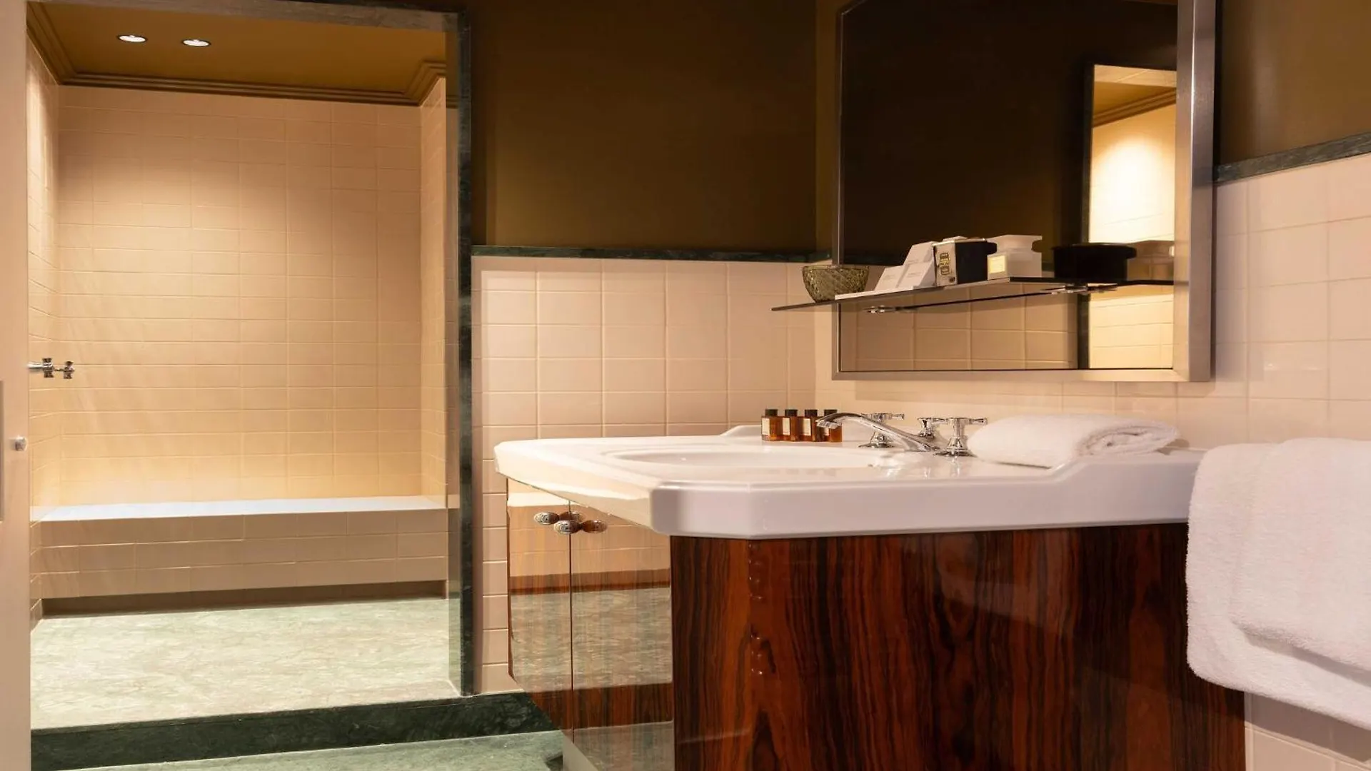 شقة Palais Bourbon Hotel - Room 14 - 2P - Invalides باريس فرنسا